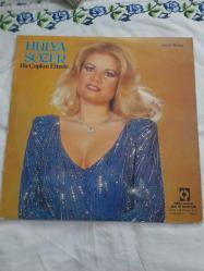 HÜLYA SÖZER BİR ÇAPKIN ELİNDE LP 33 LÜK PLAK