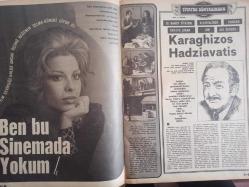 Ses Haftalık Aktüalite Sinema Tiyatro Müzik ve Gençlik Mecmuası Dergisi - Bengü Şen - Bilge Şen - Bebe Kardeşler haberi - Tarık Akan - Genç Kral'ın Saltanat Arabası haberi - Suavi Sonar - İngrid Bergman - Anna Karina - Jacqueline Bisset - Yves Montand - Selma Güneri - Haldun Taner - Fatma Belgen - Liza Minnelli - Judy Garland - Vincente Minnelli - Ali Sar - Pe Re Ja Şampuan Reklamı fotoğraf ve haberi - Dergi Tam Değildir Sadece 8 Sayfası Mevcuttur - Dergi Kapağı Yoktur