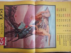 Ses Haftalık Aktüalite Sinema Tiyatro Müzik ve Gençlik Mecmuası Dergisi - 28 Mart 1964  - Sayı:14 - Belgin Doruk - Claudia Cardinale - Elizabeth Taylor - Richard Burton - Eddie Fisher - Metin Erksan - Şevket Rado - Toprak ve Çiçek haberi - Suzanne Pleshette - Troy Donahue - Fikret Hakan - Neşecan Paşmak - Lale Sarı - Claudia Cardinale - Rita Hayworth - Şeytan Ruhlu Kadın fotoromanı - Gregory Peck - Sara Korle - Nisan 1964 Takvimi - Ay Yıldız Sütyen Reklamı - Evrim Fer - An Frank'ın Hatıra Defteri filmi - Mavi Melek filmi - Oktay Menteş - Yabancı fotoromanı - Sammy Davis - İsmet Sıral - Pattie Boyd - Vasfi Uçaroğlu - Stan Getz - Cool Caz - Caterina Valente - Melih Vassaf - Şirin Devrim - Tunç Yalman - Ergün Köknar - Necmi Oy - Uluer Süer - Agah Hün - Zihni Küçümen - David Pursley - Her Şey Bir Anda Oldu fotoromanı - Bomba Gibi Kız filmi - Türkan Şoray - İzzet Günay - Sadri Alışık - Orhan Aksoy fotoğraf ve haberi - Dergi Tam Değildir Sadece 28 Sayfası Mevcuttur