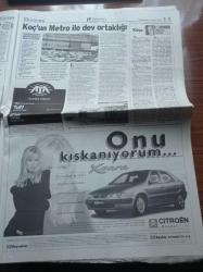 Hürriyet Gazetesi - 3 Aralık 1997 - Alpay Özalan Ve Tugay Kerimoğlu'na Haciz Şoku - Koç İle Metro Ortaklığı - Muammer Kaddafi - Fenerbahçe'nin Kupa Şovu -  Türk İş - Hak İş - Aczmendi Lideri Müslüm Gündüz -Şemdin Sakık Mum Gibi Eridik - Pamela Anderson'un Seks Kaseti İnternette - Fadime Şahin İsmini Değiştirdi - Gülben Ergen - Deniz Baykal- Mesut Yılmaz