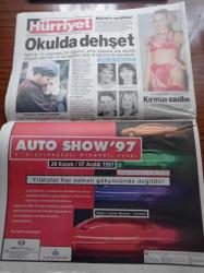 Hürriyet Gazetesi - 3 Aralık 1997 - Alpay Özalan Ve Tugay Kerimoğlu'na Haciz Şoku - Koç İle Metro Ortaklığı - Muammer Kaddafi - Fenerbahçe'nin Kupa Şovu -  Türk İş - Hak İş - Aczmendi Lideri Müslüm Gündüz -Şemdin Sakık Mum Gibi Eridik - Pamela Anderson'un Seks Kaseti İnternette - Fadime Şahin İsmini Değiştirdi - Gülben Ergen - Deniz Baykal- Mesut Yılmaz