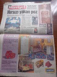 Hürriyet Gazetesi - 2 Mart 1998 - Galatasaray Zirvede - Metin Akpınar Arabesk Söylesem Bir Milyon Satar - Elleri Kınalı Madonna - Tema Vakfı 5 Yaşında - İşte Yeşil Kod Adlı Mahmut Yıldırım'ın Evi - Yeşil Gogol'un Ölü Canlar Kitabını Okuyormuş - Hanefi Avcı'ya Bir Dava Daha