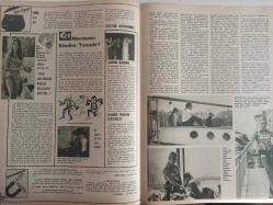 Ses Haftalık Aktüalite Sinema Tiyatro Müzik ve Gençlik Mecmuası Dergisi - 5 Nisan 1969 - Sayı:15 - Altan Erbulak - Osman Şengezer - Güzin Özipek - Aycan Teztel - İhsan Kartal - Sema Özcan - Ahmet Mekin - Zeki Müren - Safiye Ayla - Leyla Sayar - Kartal Tibet - Selçuk Ural - Murat Soydan - Filiz Akın - Dawid Alexandre Winter - Ajda Pekkan - Charlton Heston - Hülya Koçyiğit - Ziynet Arslan - Fatma Girik - Natalie Wood - Nejat Uygur - Necla Uygur - Türkan Şoray - Yvonne De Carlo - Burt Lancaster - France Gall - Jeanne Moreau - Erol Büyükburç - Nil Kutval - Tugay Toksöz - Joanna Shimkus - Suphi Kaner - Sedat Demir - Sadri Alışık - Kadir Savun - Mücap Ofluoğlu - Yapı ve Kredi Bankası Reklamı fotoğraf ve haberi - Dergi Tam Değildir Sadece 28 Sayfası Mevcuttur
