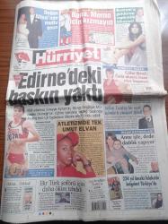 Hürriyet Gazetesi - 8  Ağustos 2004 - Milli Atlet Süreyya Ayhan'ın Doping Testinde Başkasının İdrarını Verdiği İddia Edildi - Doğan Ailesinde Mutlu Gece Aydın Doğan'ın Kızı Begüm Evlendi - Cansu Dere - Atletizmde Tek Umut Elvan Abeylegesse - Mahsun Kırmızıgül - Ahmet Özhan - Emel Sayın - Azra Akın