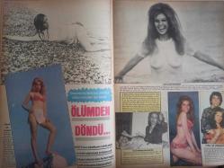 Pazar Haftalık Aktüalite Sinema Tiyatro Müzik ve Magazin Dergisi - Sayı:940 - Türkan Şoray - İlknur Taçbaş - Feri Cansel - Aynur Aydan - Bekarlık Sultanlıktır haberi - Şansal Biber - Şükrü Birand - Fevzi Sırmalı - Serdar Gökhan - Gönül Tansel - Sevda Ferdağ - Feri Cansel - Engin Çağlar - Deniz Erkanat - Tansu Sayın - Fikret Hakan - Nilüfer Koçyiğit - Demir Karahan - Sevinç Pekin - Saime Can - Barış Manço - Seyyal Taner - Seher Şeniz - Herkes En Güzel Vücut Konusunda Ayn Kanıda haberi - Deniz Erkanat - Aytekin Akkaya - Osman Seden - Gül Tener - Bahar Erdeniz - Coşkun Sapmaz - Ceyda Karahan - Sevim Çağlayan - Büyük İfşaat filmi - Yılmaz Güney - Hamit Pütün - Feri Cansel - Yılmaz Güney fotoğraf ve haberi - Dergi Tam Değildir Sadece 16 Sayfası Mevcuttur