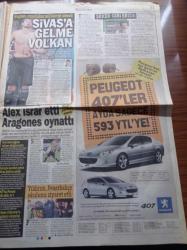 Hürriyet Gazetesi - 27 Eylül 2008 - Aragones Volkan Demirel'e Sivas'a Gelme Dedi - Nurgül Yeşilçay - Cem Özer -Fenerbahçe'nin Deplasman Kabusu - İlk Türk Korveti - Fethullah Gülen Cemaati Yemeğinin Onur Konuğu Kanlı Diktatör Robert Mugabe - Yüzbaşı Hüsamettin Polat Albay Ali Öz'ü Suçladı - ABD'de Sosyalist Darbe- Yabancı Liseler Ayrı Giriş Sınavı Yapılacak - Çankaya CHP'de Rüşvet Skandalı - Abdullah Gül