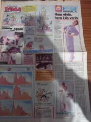 Hürriyet Kelebek Gazetesi - 28 Temmuz 1986 - Kenan Kalav - Bahar Öztan - Fotoroman - Ali Poyrazoğlu - Üstsüz Güzeller - Selami Şahin'den Samimi İtiraf Evlenince Hayatım Düzene Girdi - Derya Arbaş - Yılmaz Zafer - Türkiye Mankenler Kraliçesi Sibel Turnagöl Yürek Hoplatıyor