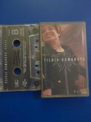 Yıldız Usmonova - Dünya  * KASET SAĞLAM 2.EL