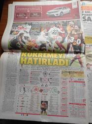 Hürriyet Gazetesi - 5 Aralık 2015 - Facebook'ta Canlı Yayın - Soma'da Madenci Tekmeleyen Yusuf Yerkel Hakkında Ekşi Sözlük Yorumlarını Sildirdi - Büyük Ödül Aylan Bebek'e - Diyarbakır Sur'da 500 Dükkan Kapandı - Musul'da Türk Üssü