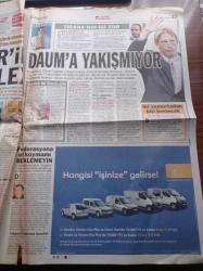 Hürriyet Gazetesi - 8 Kasım 2005 - Emre Belözoğlu Burası İngiltere Kaytaramazsın - Fenerbahçe'nin Yarısı Alex De Souza -  Kocatepe'siz Yeni Bröve- Öldürülen Filistinli İsraillilere Hayat Veriyor - Seri Tecavüzcüyü MOBESE Yakaladı - Hülya Avşar İle Kaya Çilingiroğlu Aynı Odada Kaldı - Çocuk Muhbirim Var Diyen Nimet Çubukçu'ya Tepki