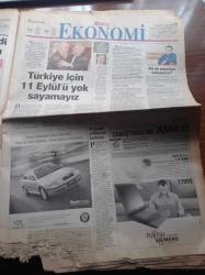 Hürriyet Gazetesi - 4 Ekim 2001 - Hakan Şükür Inter'e Veda Ediyor - Orhan Pamuk İtalyan Kadın Dergisinde - Jodie Foster İkinci Kez Anne - Afganistan'da 53 Bin Asker Vur Emri Bekliyor - Necmettin Erbakan - Recep Tayyip Erdoğan - Kemal Uzan Devlet Su İşleri'ni De Soydu - Kepez Elektrik - 1945'ten Beri İlk ABD Rusya İşbirliği - Kadir İnanır - İbrahim Tatlıses