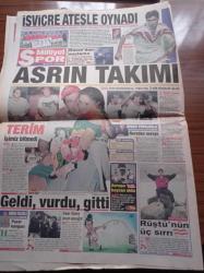 Milliyet Gazetesi - 8 Eylül 1995 - A Milli Takım Rekorları Alt Üst Ediyor - Fatih Terim - Hakan Şükür - Cumhuriyet Halk Partisi Kurultaya 2 Gün Kala - Boris Yeltsin Diş Gösterdi - Erdal İnönü Bosna İçin Umutlu - Tansu Çiller Koruma Yumrukladı - Güler Sabancı - Süleyman Demirel