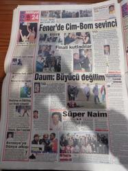Milliyet Gazetesi - 15 Mart 1996 - Ayağa Kalk Zeyrek - Fenerbahçe'de Galatasaray Sevinci - Koraç Kupası Efes Pilsen'in - Cellat Peter Naumoski - Güzellik Kraliçesi Burcu Burkut ABD'de de AIDS'e Yakalandı - Çetin Emeç Suikastı - Cumhurbaşkanı Süleyman Demirel PKK'nın Arkasında Suriye Var - Su Sorunu Arapları Birleştirdi - Boğaziçi Ve Fatih Sultan Mehmet Köprüleri 100 Bin Lira Oluyor - Refah Partisi'nde Beyaz Çorap Yasağı