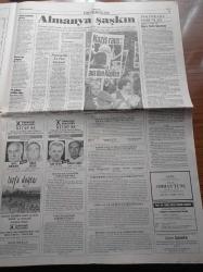 Cumhuriyet Gazetesi - 28 Nisan 1998 - Bisiklette Türkiye'ye İlk Altın Madalyayı Erdinç Doğan Kazandırdı - Saffet Susiç Fenerbahçelilere Umut Vermedi - Fazıl Say - 1 Mayıs'ta Örgütler Alanlarda Olacak - CHP'de Parti İçi Çekişme Büyüyor - Türkiye Ceyhan Koşulunu Getirdi - Turkcell - Telsim - Televizyon Bağımlılık Yapıyor - Anayasa Mahkemesi Başkanı Ahmet Necdet Sezer 12 Eylül Yargılansın - Süleyman Demirel