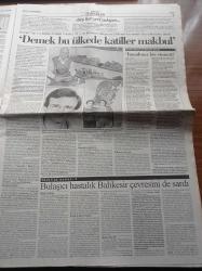 Cumhuriyet Gazetesi - 30 Kasım 1996 - Aktör Fikret Hakan'a Saldırı - Beşiktaşlı Alpay Özalan'a Büyük Ödül - Fenerbahçe'de Kavgalı Antrenman - Refah Partisi Hilafet Düzeni İstedi - Öğretmenevleri Mafyaya Çeteye Peşkeş Çekilecek -  Doğu Perinçek'ten İddia Turgut Özal Gizli Raporları Bush'a Ulaştırdı - Ordu'da Dinleme Cihazı Aranıyor - Bahçelievler Katliamı - Mesut Yılmaz'a Saldırı Türkiye Bağlantılı - Abdullah Çatlı