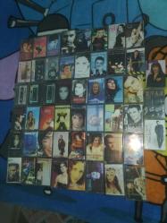 kaset koleksiyonu ( 3,5 kaset de farklılık gösterebilir, satılmıştır ve içinde başka kaset çıkar vs, çoğunluğu duruyor