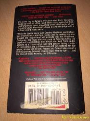 Protect and Defend - Richard North Patterson - Ballantine Books - İngilizce Kitap (Koruyun ve Savun) Kapakta Hafif Yıpranmalar Mevcut