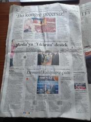 Cumhuriyet Gazetesi - 15 Ekim 2010 - Altın Portakal Çoğunluk Filmi - Atilla İlhan'ı Anlamak - Türkiye Basketbol Federasyonu Başkanı Turgay Demirel Kulüplere Çattı - Beşiktaş'ın Hedefi Dev Bir Stadyum - Devlet Bakanı Faruk Çelik Gavurun Dini Dedi Sonra Hristiyan Yurttaşlardan Özür Diledi - CHP Lideri Kemal Kılıçdaroğlu - ABD'de 3 Milyon Konuta El Kondu - Çalışma Bakanı Ömer Dinçer