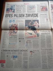 Hürriyet Gazetesi - 19 Ocak 1998  - Efes Pilsen Zirvede - Fenerbahçe Başkanı Ali Şen'den Bu Nasıl Kadro Tepkisi- Otto Bariç - Bill Clinton'dan Taciz İtirafı - Mugler'den Sado Mazo Romantizm - Cumhuriyet'in 75.  Yıldönümü 93 Ülkede Kutlanacak - Hıfzıssıhha Referans Merkezi Olacak - Asil Nadir'i Kaçıran Pilota Gözaltı - Boksör Oktay Urkal - Ali Sami Yen Stadı - Başbakan Mesut Yılmaz'dan Galatasaray'a Moral - Televole Yine Dopdolu - Hagi İğneyle Oynadı