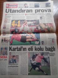 Milliyet Gazetesi - 22 Ocak 1998 - A Millli Takım Arnavutluk Karşısında Utandıran Prova - Süleyman Seba - Nikiforov Çelişkide - Fenerbahçe'nin Kocaelispor'dan Aldığı Mustafa Özkan'ın Sakat Olduğu Ortaya Çıktı - Hakan Şükür - Ülker Spor Bir Harika -  Bravo Kombassan Konyaspor - Cumhurbaşkanı Süleyman Demirel
