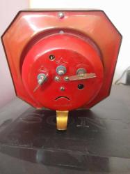 ÇİN MALI POLARİS KURMALI ALARMLI ÇALIŞIR VAZİYETTE 1 düğme eksik