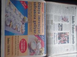 Hürriyet Gazetesi - 24 Ocak 1998 - Doping Yüzünden Teftişlik Olan Haltere Yeni Bir Bomba Düştü - Bill Clinton Oval Ofiste Harem Kurdu - Sezen Aksu - Fenerbahçeli Elvir Boliç Galatasaraylı Tugay Kerimoğlu Beşiktaşlı Alpay Özalan Reklam İçin Soyundu - Kore Savaşı Anma Günü - Serdar Bilgili Patladı - Barcelona'dan Oktay Derelioğlu'na Takip - NBA - Cibalispor'dan Büyük Atak - Ve Özer Çiller Yargıç Karşısında