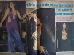 Pazar Aktüalite Sinema Tiyatro Mizah Mecmuası Dergisi Gazetesi - Bölüm 2 Eki - Türkan Şoray - Yılan Hikayesi Bitti haberi - 1976 Raporu haberi - Behiye Aksoy - Meriç Aslan - Belgin Doruk - Barış Manço - Deniz Erkanat - Özden Yüce - Serpil Örümcer - Selami Şahin - Meral Zeren fotoğraf ve haberi - Dergi Tam Değildir Sadece 4 Sayfası Mevcuttur
