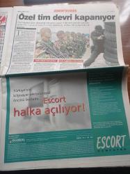 Sabah Gazetesi - 9 Temmuz 2000 - Balalayka Filmi Var Kemal Sunal Yok - Deniz Akkaya'nın Tuhaf Hastalığı - Özel Tim Tarihe Karışıyor - 40 Dakikada By Pass - Sıcaklar 7 Can Aldı - Doktor Haldun Karagöz - Futbolda Ağız Dalaşı - Mustafa Denizli - Faruk Süren - Hakan Şükür