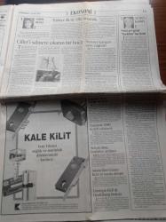 Sabah Gazetesi - 1 Ocak 1998 - On Bir Ayın Sultanı Ramazan - Kadir Gecesi - Mahfi Eğilmez - Süleyman Demirel - Sibel Can - Hülya Avşar - Che Guevara - Yeni Yıl Kutlaması - Fenerbahçe Kulübü Başkanı Ali Şen'in Son Jesti - Halterci Derya Açıkgöz Dünyayı Kaldırdı - Yeni Yılda Yeni Devlet - Mehmet Ağar Ve Sedat Bucak'a Son Kapı Kapandı - İran Cumhurbaşkanı Hatemi