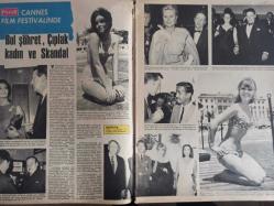 Pazar Aktüalite Sinema Tiyatro Mizah Mecmuası Dergisi Gazetesi - 21 Mayıs 1966 - Sayı:504 - Sophia Loren - Orson Welles - Bol şöhret , Çıplak kadın ve Skandal haberi - Michele Morgan - Gleen Ford - Kirk Douglas - Sammy Davis - İ. Marshal - Ekrem Bora evlendi - Gül Pamukçu - Nüshet Birsel - Hanımlar İçin haberi - Zeynep Berk - Jeyan Mahfi Tözüm - Ayşegül Devrim - Hayri Esen - Gülen Kıpçak - Ayhan Işık - İzzet Günay - Tamer Yiğit - Kartal Tibet - Hülya Koçyiğit - Adalet Cimcöz - Mücap Ofluoğlu - Fatma Girik - Filiz Akın - Türkan Şoray - Ajda Pekkan - Sadri Alışık fotoğraf ve haberi - Dergi Tam Değildir Sadece 8 Sayfası Mevcuttur