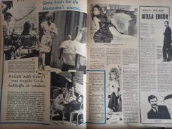 Pazar Aktüalite Sinema Tiyatro Mizah Mecmuası Dergisi Gazetesi - Nevin Nuray - Öztürk Serengil - Yakayı İflastan Kurtardı haberi - Salih Güney - Ceyda Sadıkoğlu - Aysel Tanju - Esen Püsküllü - Atilla Ergün - Hanımlar İçin haberi - Zeynep Berk - Erkut Taçkın - Gülsün Kamu - Selçuk Vural - Neriman Köksal - Nurhan Damcıoğlu - Tunç Başaran - Tuncer Necmioğlu - Tijen Par fotoğraf ve haberi - Dergi Tam Değildir Sadece 8 Sayfası Mevcuttur