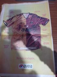 Sabah Gazetesi - 15 Mayıs 2006 - Aslan Yürekli Şampiyon Galatasaray - Galatasaray Puan Rekorunu Kırdı - Fenerbahçe'de Hüzün Hem Ligi Hem Kupayı Son Maçta Kaybetti - Galatasaray'ın 16. Kupası Nasıl Geldi - Mayo Kralı Zeki Başesgioğlu'nun Oğlu Bulunamıyor - Tuğba Altıntop - Ali Kırca - Kürşat Tüzmen - Nazım Hikmet'e 35 Kişi Engeli Çıktı