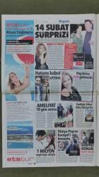 Hürriyet Gazete 6 Şubat 2015 Emel Müftüoğlu,Sezen Aksu,Müjde Ar,Recep Tayyip Erdoğan,Ahmet Davutoğlu,Aleksis Çipras,Kemal Kılıçdaroğlu,Mustafa Sarıgül,Johnny Deep,Amber Heard,Mahmut Uslu,İsmail Kartal,Oscar Cardozo,Patricia Callero,Fernando Muslera,Marco Reus,Angel McCoughtry,Numan Kurtulmuş,Ömer Çelik,Sinem Öztürk,Kayahan,Nilüfer,Gülben Ergen,Seza Güleç,İbrahim Erdemoğlu,Burçin Terzioğlu,İlker Kaleli,Burak Özçivit,Fahriye Evcen,Abercrombie Yazı Dizisi