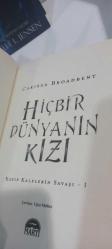 Hiçbir Dünyanın Kızı (Ciltli)