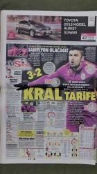 Hürriyet Gazete 22 Şubat 2015 Hareketli Saatler,Süleyman Şah Türbesi,Yasin Öztekin,Şebnem Bozoklu,Özgecan Aslan,Recep Tayyip Erdoğan,Burak Yılmaz,Emine Erdoğan,Cem Yılmaz,Fahriye Evcen,Burak Özçivit,Adriana Lima,Prens William,Prenss Harry,İlker Meral,Sınav Liseleri - MediaMarkt - Mai - Mitsubishi Reklamı,Seri İlanlar