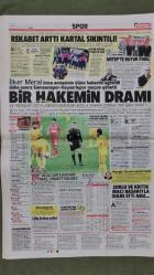 Hürriyet Gazete 22 Şubat 2015 Hareketli Saatler,Süleyman Şah Türbesi,Yasin Öztekin,Şebnem Bozoklu,Özgecan Aslan,Recep Tayyip Erdoğan,Burak Yılmaz,Emine Erdoğan,Cem Yılmaz,Fahriye Evcen,Burak Özçivit,Adriana Lima,Prens William,Prenss Harry,İlker Meral,Sınav Liseleri - MediaMarkt - Mai - Mitsubishi Reklamı,Seri İlanlar