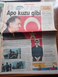 Sabah Gazetesi - 19 Şubat 1999 - Abdullah Öcalan Yakalandı - Bak Apo Bak İşte Bu Bayrak - İngiliz Times Safari'yi Övdü - PKK Yandaşlarının Eylemi İçin Polise Vur Emri - Apo'ya En Büyük Darbeyi Eski Sağ Kolu Şemdin Sakık Vuracak - Abdullah Öcalan'ı Yunan Ajanı Korudu - Atina'da İkinci Bülent Ecevit Depremi - Apo'ya Üç Özel Savcı - Türk Düşmanı Pangalos - Fenerbahçe Dayaktan Rekora - Hakan Şükür Seferberliği - Amokachi Dönmüyor