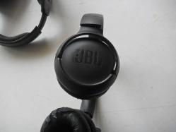 JBL T460BT Kulaküstü Kablosuz Kulaklık - Siyah   TL0766-KK0387158      DETAYLAR RESIMLERDE    (K3