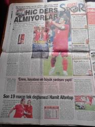 Vatan Gazetesi - 14 Eylül 2007 - Portekiz Hocası Scolari'den Mike Tyson Yumruğu - Emre Belözoğlu Basına Böyle Kol Gösterdi - Bu Ayıp Senin Fatih Terim - Hülya Avşar Önce Türban Sonra Haç Taktı - Abdullah Gül'ün Oruç Kazası - Almanya Başbakanı Angela Merkel Fransa Cumhurbaşkanı Sarkozy'yi Bir Daha Beni Öpme Diye Uyardı -Alt Üst Kimliği Suç - İftar Çadırları Doldu Taştı - Baskın Oran - Kayıp Trilyon Davasında Necmettin Erbakan'a Haciz