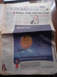 Vatan Gazetesi - 28 Aralık 2004 - Mahmut Uslu İle Ergin Ataman Canlı Yayında Kavga Ettiler - Trabzonspor Şenol Güneş'le Anlaştı - Galatasaray'ın 2. başkanı Ergun Gürsoy Açtı Ağzını Yumdu Gözünü - Tübitak Türk Kıyılarında Tsunami Riskini Araştırdı - Hint Okyanusu Merkezli Depremde 2 Bin Ölü - 30 Türk Kayıp - Turkcell Bölgede 2500 Abonesi Olduğunu Açıkladı