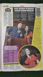 Hürriyet Pazar Kelebek Gazete 3 Ocak 2016 Bergüzar Korel,Ajda Pekkan,Amber Heard,Johnny Deep,Lily Rose,Nükhet Duru,İzzet Çapa,Ömür Gedi,Mehmet Aykaç,Rahmi Koç,Tahire Demircan,Çağatay Ulusoy,Leyla Lydia Tuğutlu,Ersun Yanal,Arda Turan,Aslıhan Doğan,Aslı Şen,Gülşen,Demet Şener Kutluay,Sergen Yalçın,Ayşe Kucuroğlu,Kurt Cobain,Ferzan Özpetek,Burçin Terzioğlu,İlker Kaleli,Gonca Vuslateri,Hülya Avşar,Küçük İbo,Yavuz Bingöl,Sinem Güven,Semih Yaman,Serdar Erener,Nil Karaibrahimgil,Ece Karikatürü