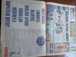 Takvim Gazetesi - 28 Nisan 1995 - Sözünü Tutan Adam Fatih Terim - İsviçre'yi Yenen A Milli Takım'a Coşkulu Karşılama - Milli Maç Bahanesiyle Otomatik Silahlı Dehşet - Zülfü Livaneli Ahmet Altan'ın İşine Son Verilmesini Vicdanım Kabul Etmiyor - Doğru Yol Partisi İçindeki Şahinler - Dışişleri Bakanı Erdal İnönü - Tansu Çiller - Atakürt İsimli Köşe Yazısı - Terörle Mücadele Yasası - Fenerbahçe Lisesi Cinayeti