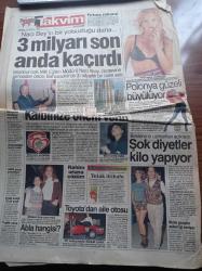 Takvim Gazetesi - 12 Kasım 1995 - Sinema Sanatçısı Yılmaz Zafer Son Yolculuğuna Uğurladı - İstanbul Eski Milli Eğitim Müdürü Naci Akay'ın Bir Yolsuzluğu Daha - Beşiktaş Aumann Sorununu Noktaladı - Galatasaray Teknik Direktörü Souness - Perihan Savaş - Kısmi Genel Af Umudu - Leyla Zana - Mesut Yılmaz Cem Boyner İttifakı - KKTC'de Hükümet İstifa Etti