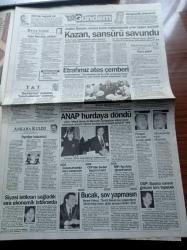 Takvim Gazetesi - 23 Kasım 1996 - Medyum Keto'yu Cin Çarptı - Beşiktaş Teknik Direktörü Rasim Kara - Efes Pilsen - Kemalettin Şentürk Sahada Babamı Tanımam - Fenerbahçe'ye Anap'lı Gelin Begüm Tanık - Tansu Çiller Mafyaya Karşı Gözümüz Kara - Milli Piyango Tarihinde Görülmemiş İkramiyeyi Yılbaşında Verecek - Ahu Tuğba Da Sanık - Mesut Yılmaz Sedat Bucak Şov Yapmasın