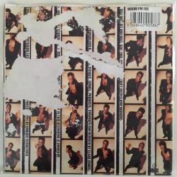 Sydney Youngblood - Sit And Wait / Feeling Free / 45'lik