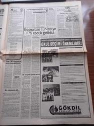Takvim Gazetesi - 2 Eylül 1995 - Leyla Gencer-Şenol Güneş Milli Takımdaki Oyuncuları İle Gurur Duyuyor - Tolunay Kafkas - Hami Mandıralı - Ferdi Tayfur Gülhane Konserinde Ağlattı - Carmen İstanbul'da - Leyla Gencer Onuruna Yarışma - Sırplardan 3. Dünya Savaşı Tehdidi - Nazmiye Demirel -  Tansu Çiller - Savaşın Dul Ve Yetim Bıraktığı İnsanlar İstanbul'a Getirildi - Müslüman Kasabı Karadziç - Seda Sayan - Ekrem Pakdemirli