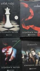 1-ALACAKARANLIK 2-ŞAFAK VAKTİ 3- TUTULMA 4- YENİAY DÖRT KİTAP TAKIM