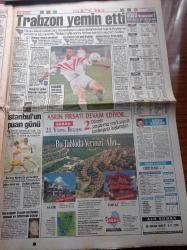 Takvim Gazetesi - 9 Eylül 1995 - Eyüp Belediye Başkanı Ahmet Genç Kızılay Kurucusu Miralay Abdullah Bey'in Mezarını Söktürmekle Suçlanıyor - Madonna'ya MTV Ödülü - Hami Mandıralı - Fenerbahçe'nin Aklı Real Betis'te - Bira Festivali Başlıyor - Vali Hayri Kozakçıoğlu Özür Dile - CHP Kurultayı Erdal İnönü Deniz Baykal Rövanşı - Greenhouse Bir Aile Kulübüdür - Hülya Avşar Bir Günde Milyarlarını Yok Etti