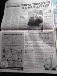 Star Gazetesi - 24 Ekim 2009 - Galatasaray'ın Efsane 10 Numarası Hagi İle Fenerbahçe'nin Eski Golcüsü Hooijdonk Derbiyi Değerlendirdi - Albay Dursun Çiçek İmza Islak Belge Gerçek - Deniz Baykal İle Recep Tayyip Erdoğan Anayasa Mahkemesi Başkanı Haşim Kılıç'ın Nikahında Buluştular - Domuz Gribi - Recep Tayyip Erdoğan Uyardı Sağduyu Kazandı Habur Görüntüleri Bir Daha Olmayacak -