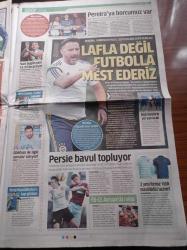 Star Gazetesi - 5 Temmuz 2015 - Podolski Galatasaray'da - Robin Van Persie Bavulunu Topluyor - Yargıdaki Paralel Çete Üyelerini Tahliye Ettirmek İçin Yeniden Harekete Geçti - 22 Yıldır Yanan Köy Başbağlar - HDP Diktatörlüğü - PYD'nin İktidar Alanı Nasıl Oluştu - Ahmet Davutoğlu